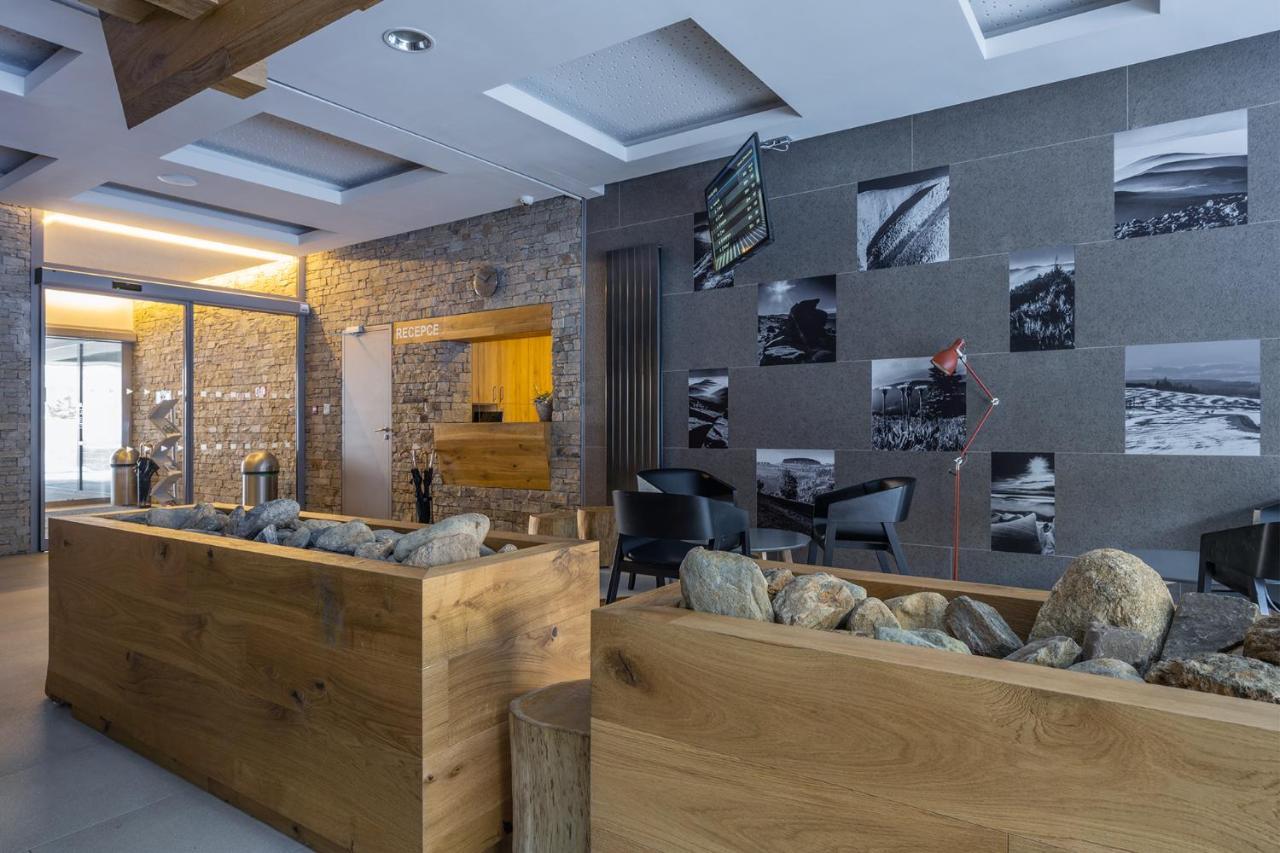 Hotel Pecr Deep Pec pod Snezkou Exterior foto